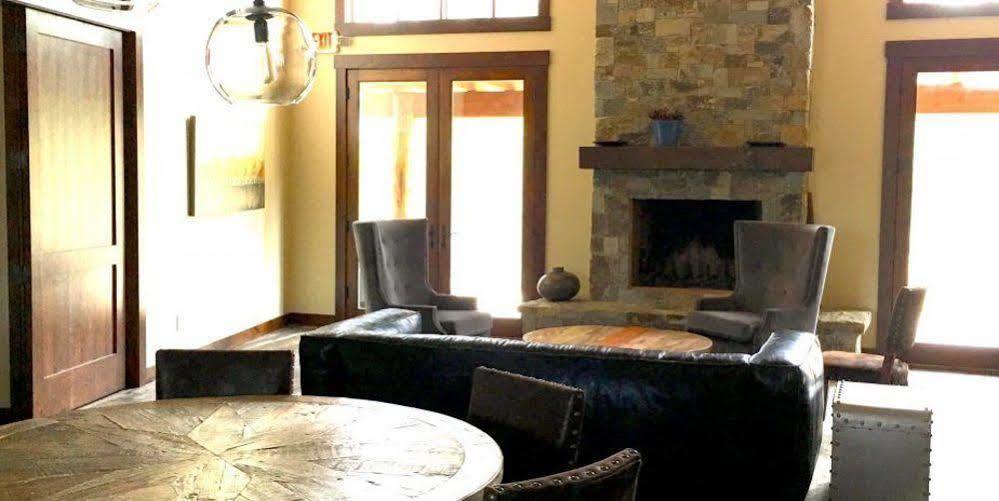 Wilderness Club Otel Rexford Dış mekan fotoğraf